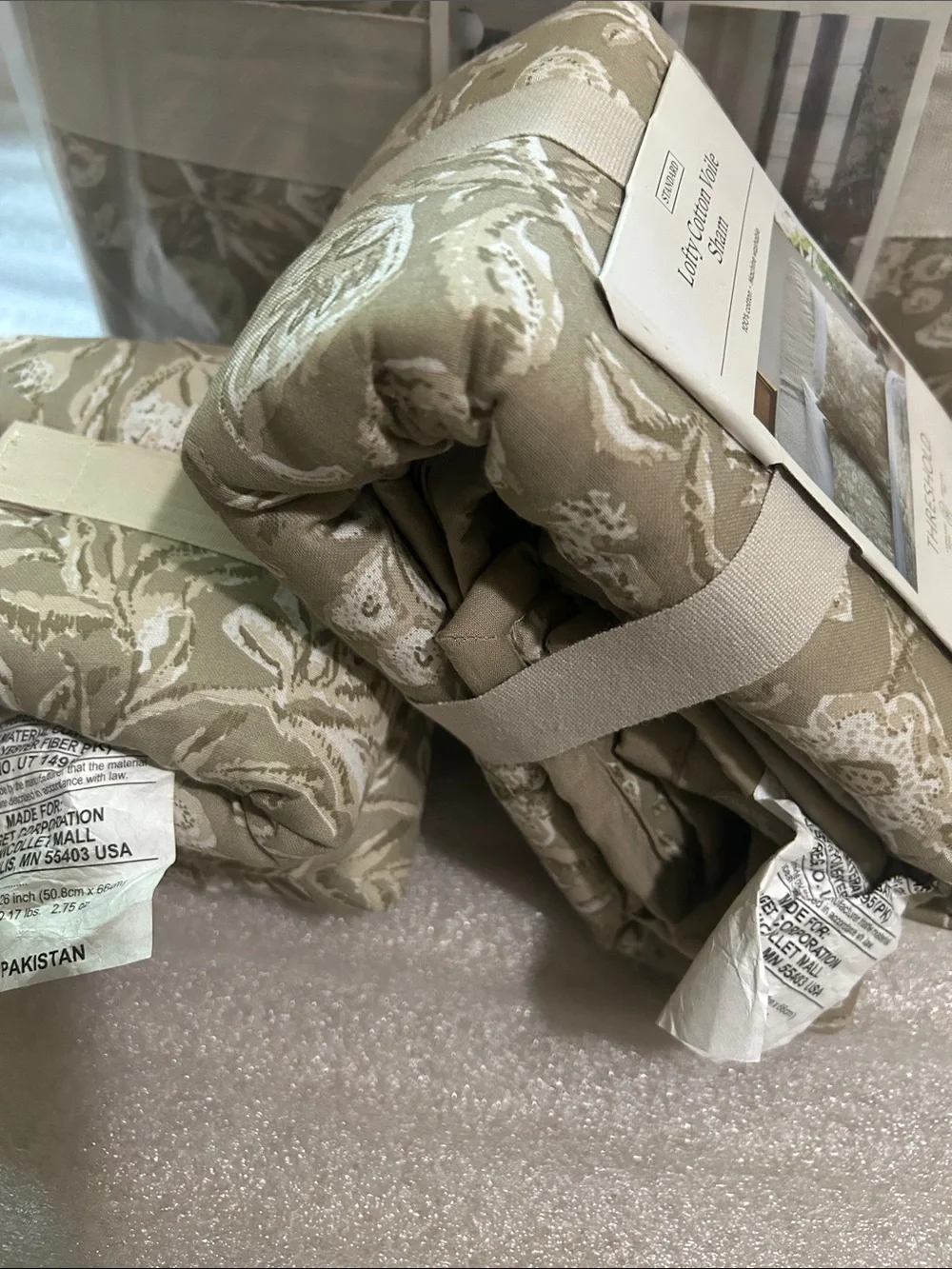 Threshold F/Q Lofty 3-Piece Cotton Viole , Moss Green /Cream. Quilt and 2 Shams